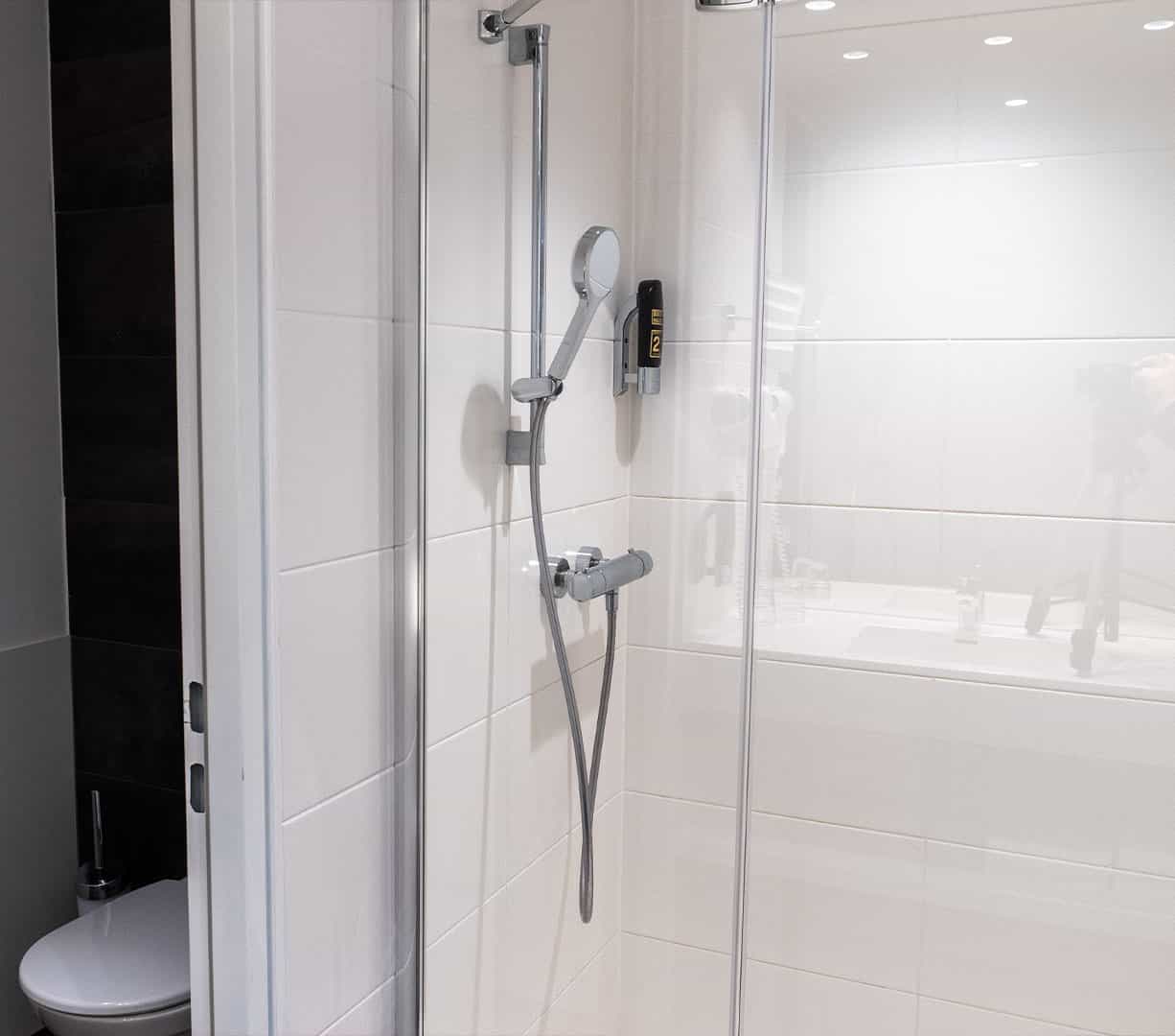 Pannonia Tower Hotel Parndorf Zimmer Perun Style